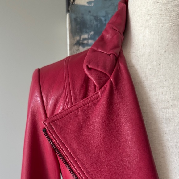 Elie Tahari Women's Red Leather Jacket Size Small - Picture 4 of 16